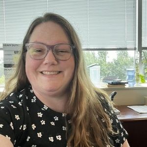 Meet your Posher, Lynda